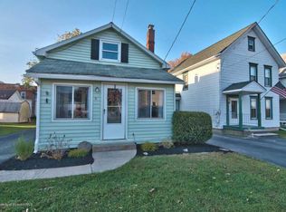 30 Pine St, Hallstead, PA 18822