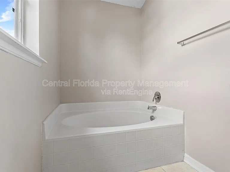 14126 Econ Woods Ln — Photo 20