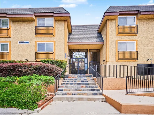 5224 Denny Ave APT 205, North Hollywood, CA 91601