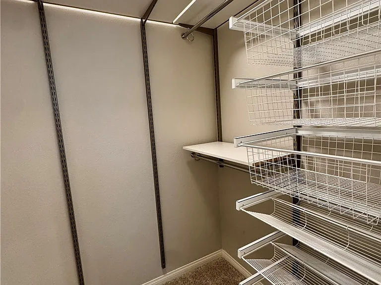6049 Thistle Meadow Ave — Photo 30