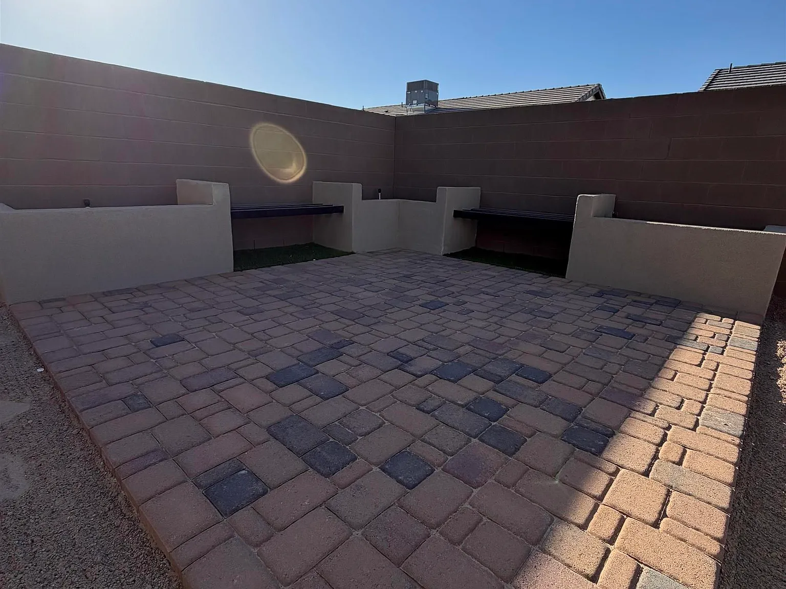 3 bed, 3.0 bath, 1360 sqft, $1,900 — Photo 4