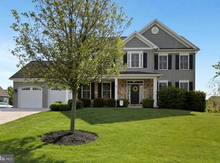 22 Balfour Dr, Mechanicsburg, PA 17050