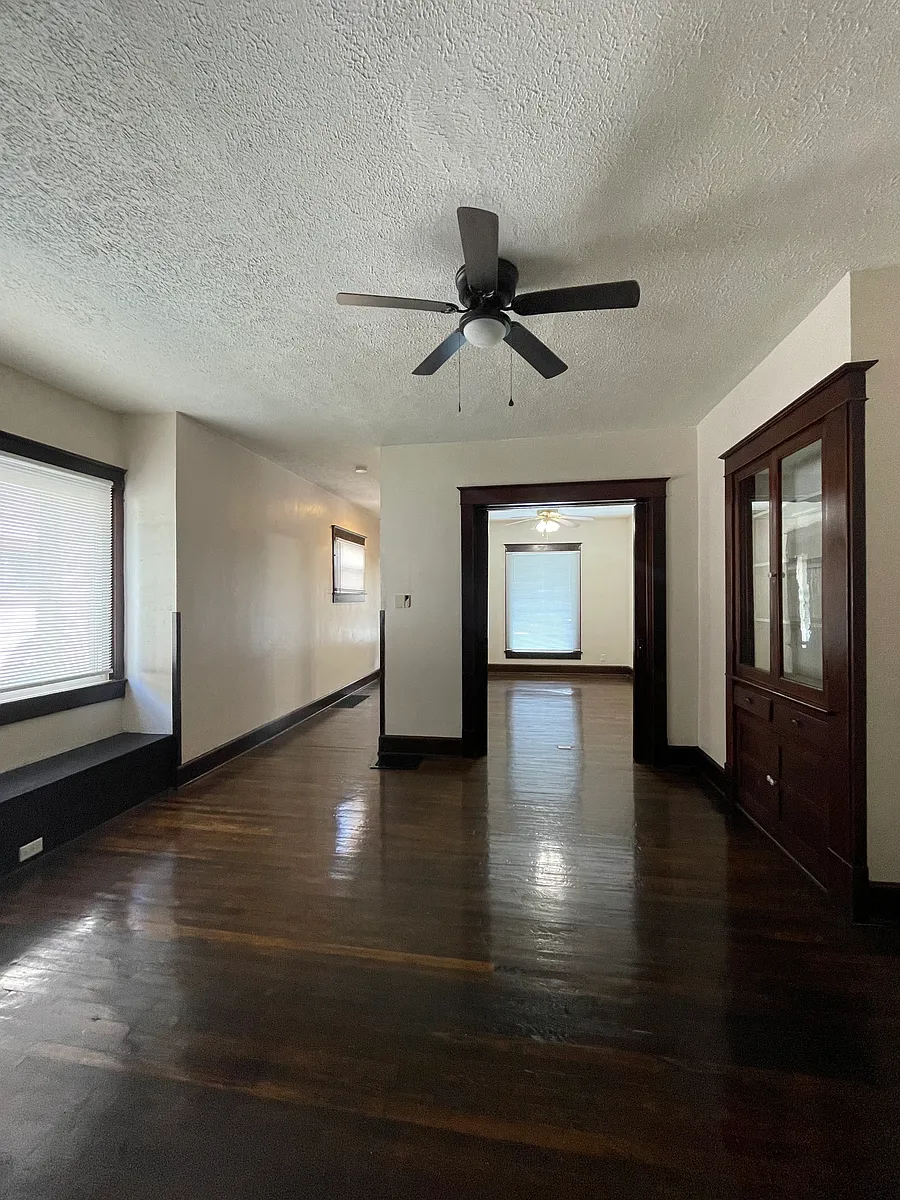 Building Photo - 22 Hendricks Pl #22