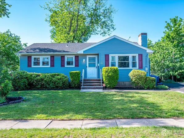 29 Hopkinson Ave, Piscataway, NJ 08854