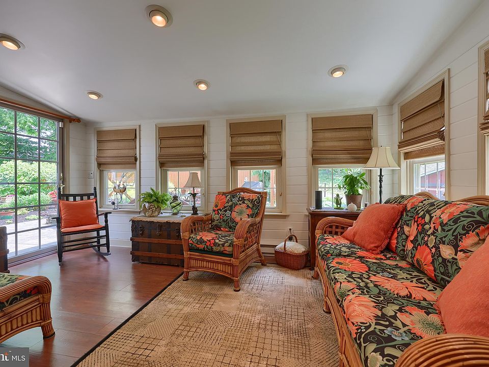 1402 Ironville Pike, Columbia, PA 17512 Zillow