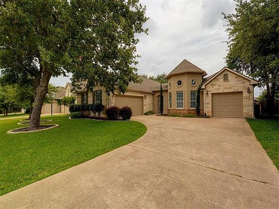 2nd image of 9805 Spanish Wells Dr