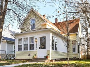 2422 Upton Ave N, Minneapolis, MN 55411