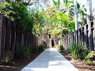 850 1/4 Palm Ave #102, West Hollywood, CA 90069