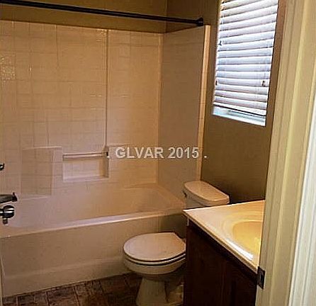 2nd image of 1270 Sand Castle Ave