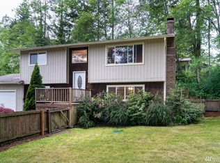 13700 Creek View Dr SW, Pt Orchard, WA 98367