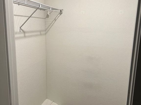 4th image of 2301 Commonwealth St Unit 2