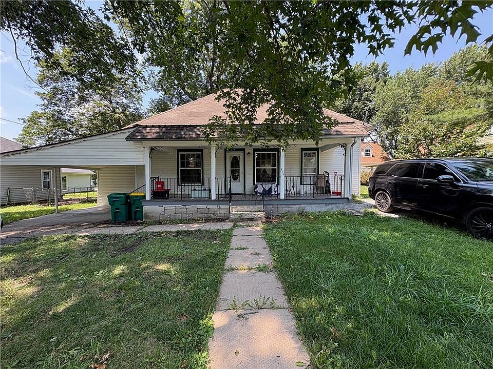 1st image of 304 S Rogers Rd