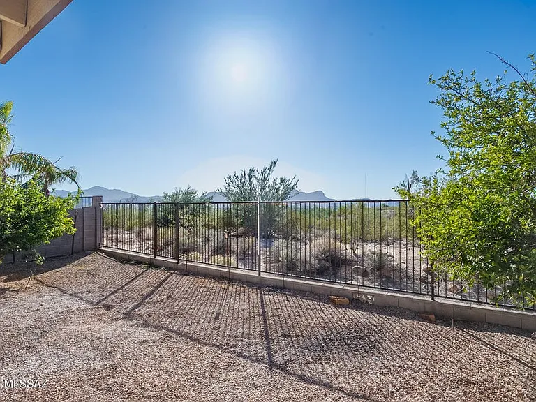 9267 N Red Diamond Ave — Photo 42