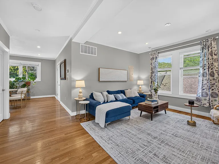 44 Worley St #2 — Photo 3