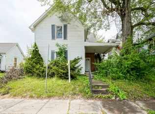 2213 Noble St, Anderson, IN 46016