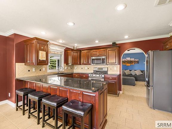 5th image of 6644 S Ensenada Cir