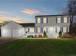 84 Brookside Cir, Windsor, CT 06095