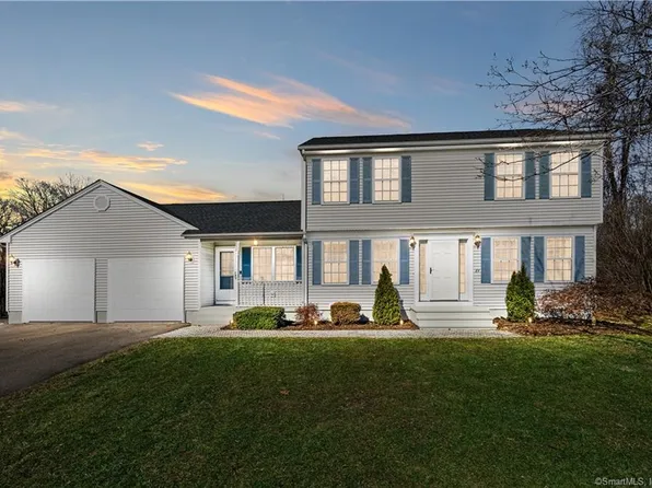 84 Brookside Circle, Windsor, CT 06095