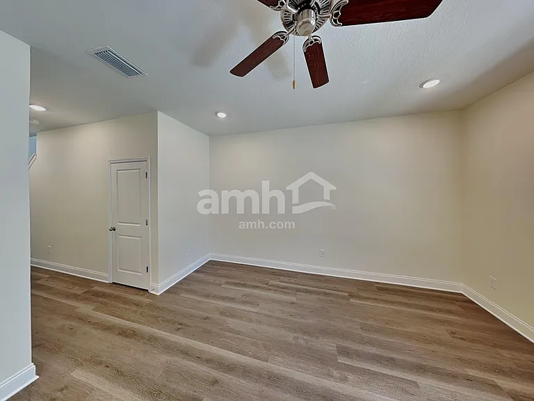 1015 Grafton Ridge Dr — Photo 8