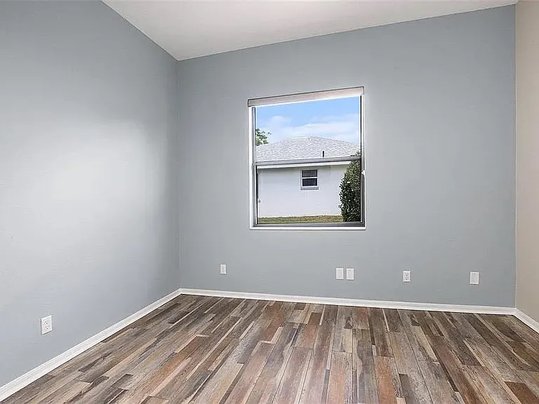 3037 N Folkestone Loop — Photo 12