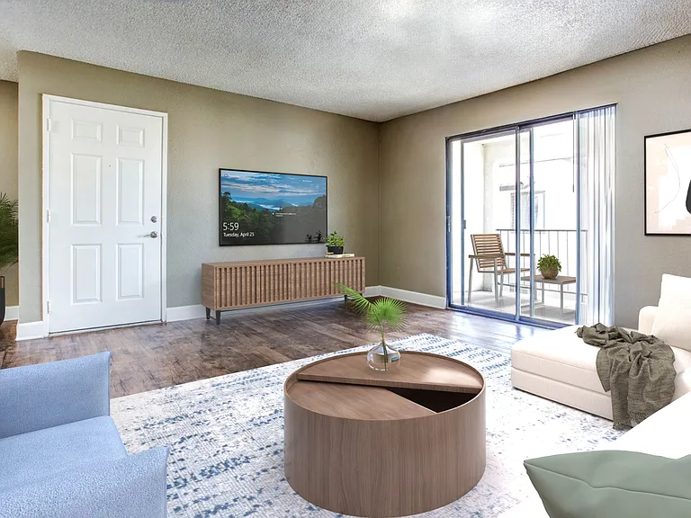 Las Brisas Apartments — Photo 13