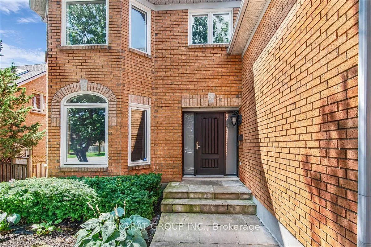 5 bed, $6,500 — Photo 2