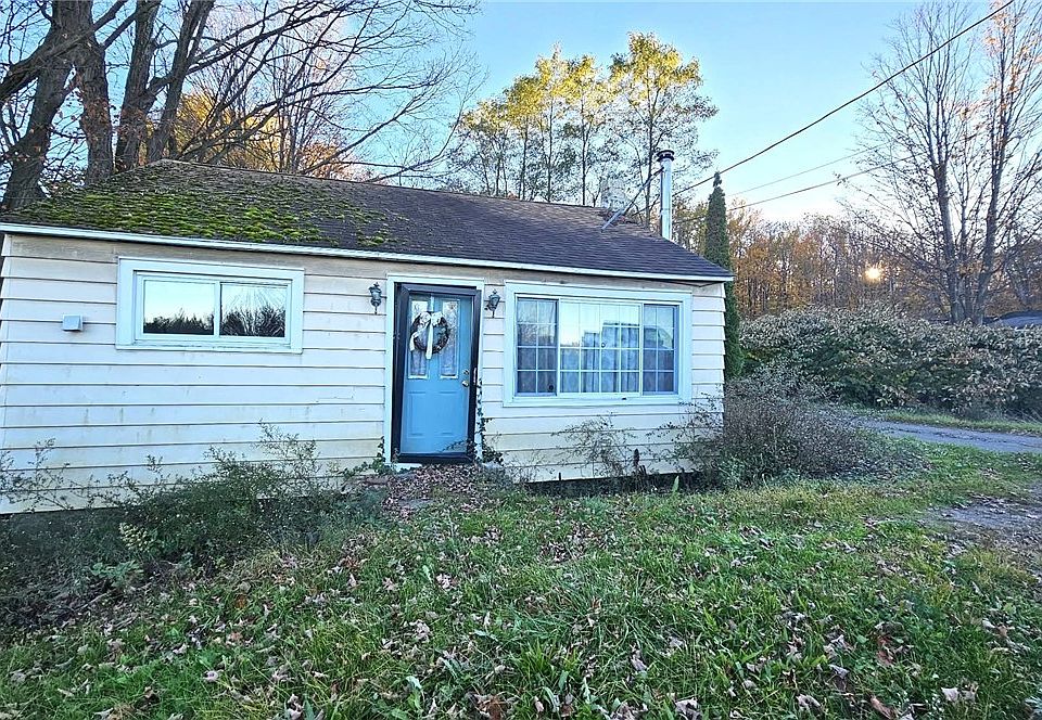 2nd image of 2863 E Main St