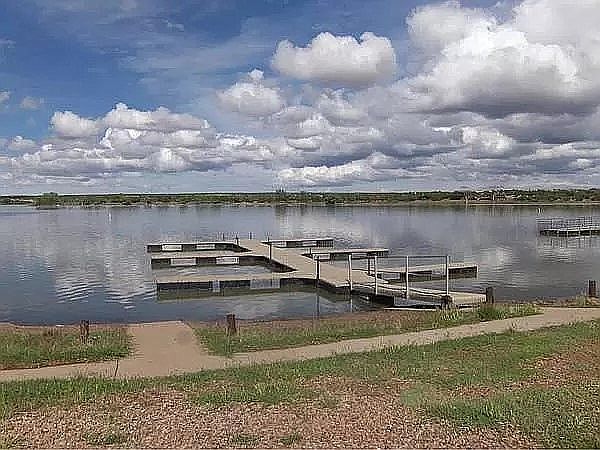 1st image of 8370 Navajo Dr