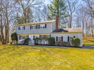 27 Alpine Rd, Trumbull, CT 06611
