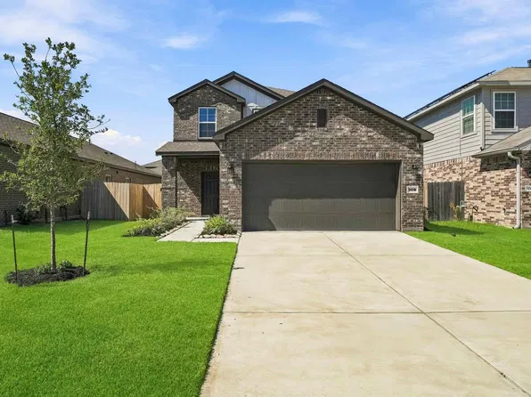 308 Amy St, Angleton, TX 77515