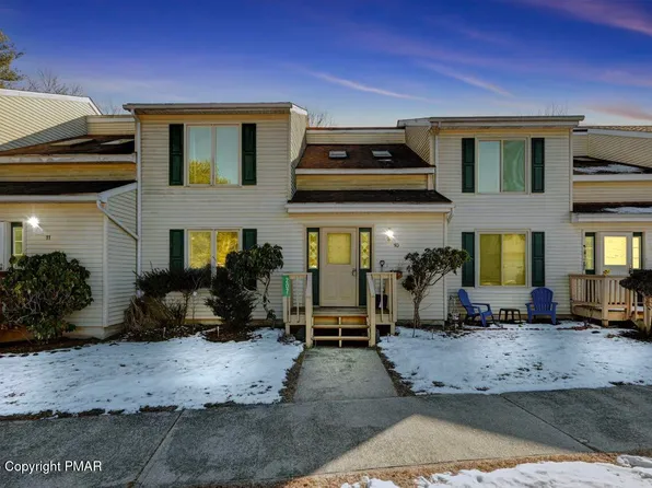 207 Maple Ln, East Stroudsburg, PA 18302