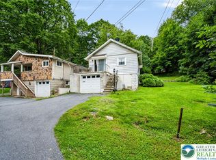 2242 Edgewood Ave, Palmer, PA 18045