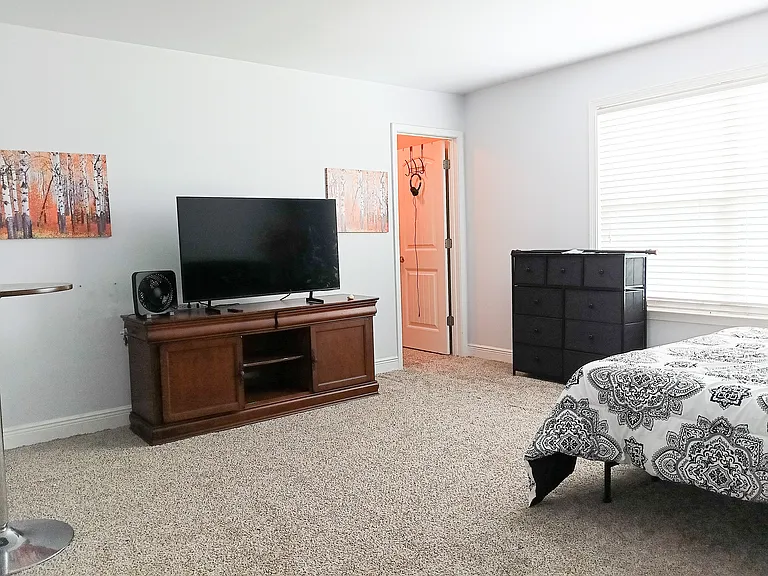 6489 Meadow Ln N — Photo 7