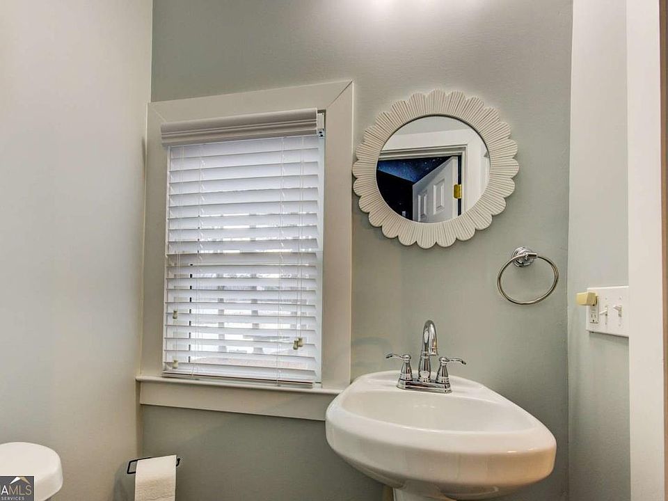 34th image of this home