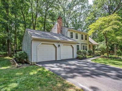 5841 New England Woods Dr, Burke, VA, 22015