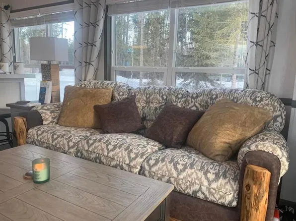 Mountain Living - Park Model Home - Minutes from Glacier & The Flathead Valley, (undisclosed Address), Coram, MT 59913