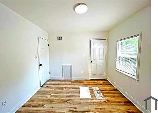 7009 Hawthorne St — Photo 28