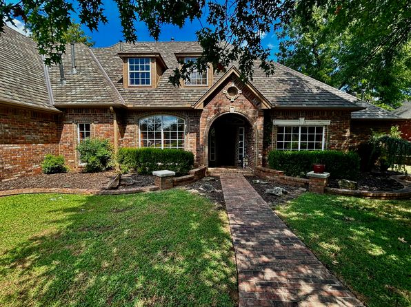 1808 Oak Forest Dr
