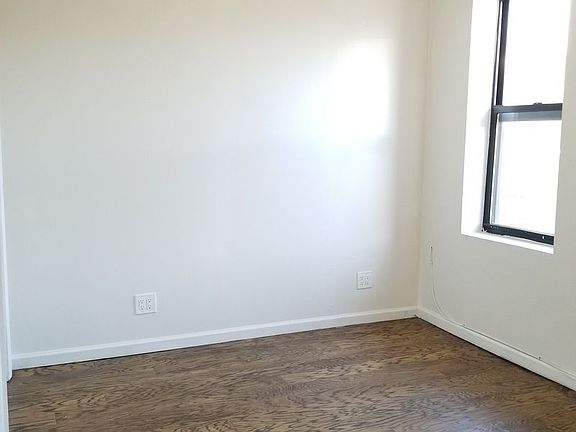 3rd image of 2516 18th St APT 4