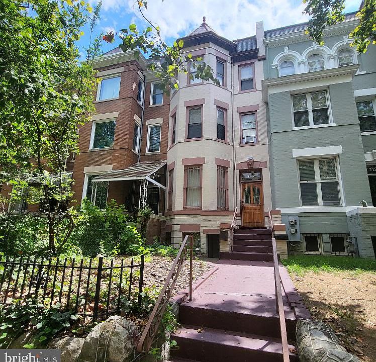 1st image of 1122 Columbia Rd NW