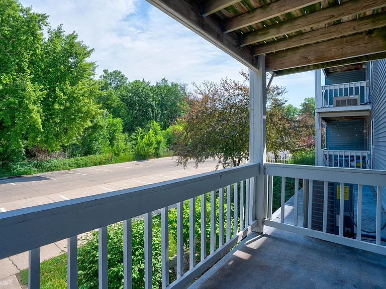 Private Balcony & Elevator Access _ Perfect Iowa City Location