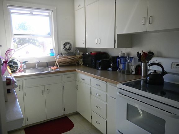 5th image of 6325 23rd Ave NE APT 6