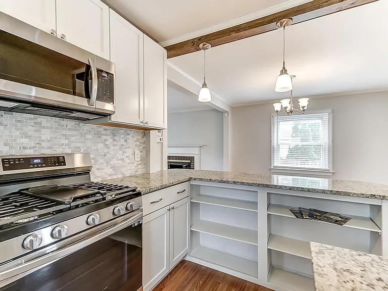 71 Lucas Dr — Photo 26