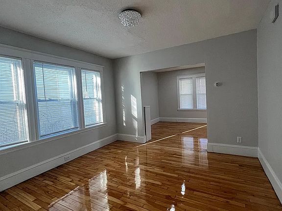 2nd image of 16 Corinthian Rd #1