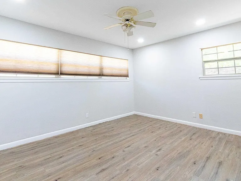 1608 Norman St — Photo 20