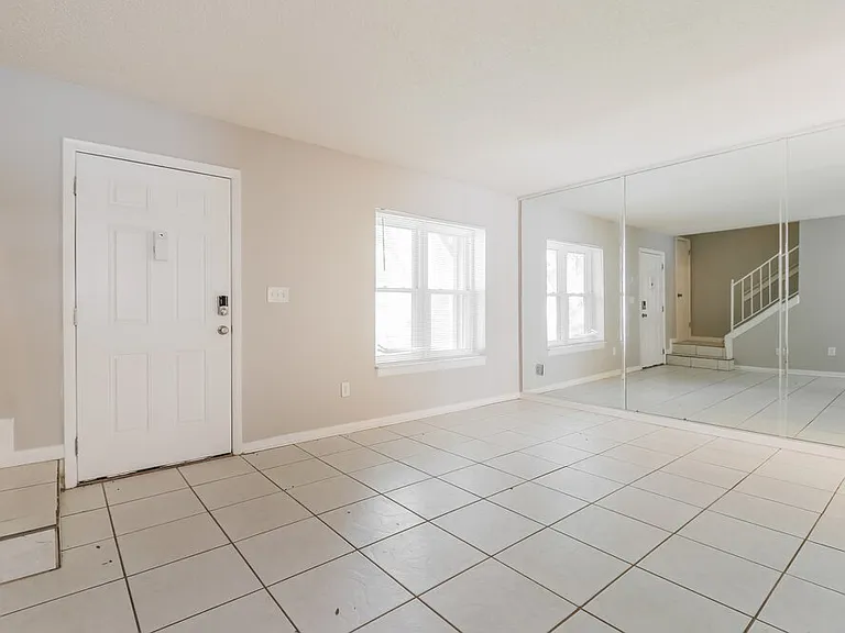 7640 Woodbridge Blvd — Photo 6