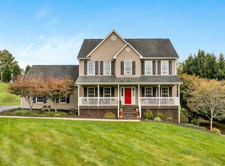 266 Laymantown Rd, Troutville, VA 24175