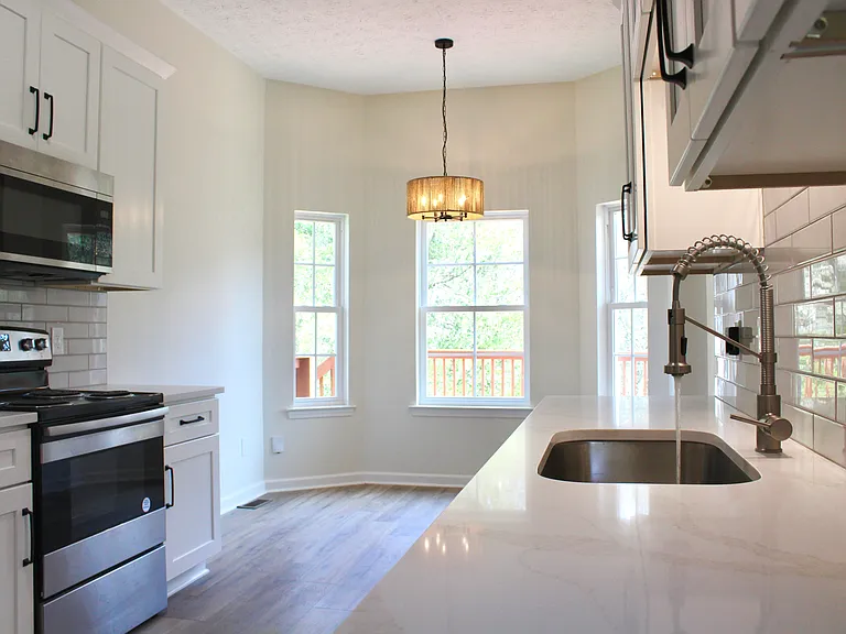 110 Koleberg Trl — Photo 25