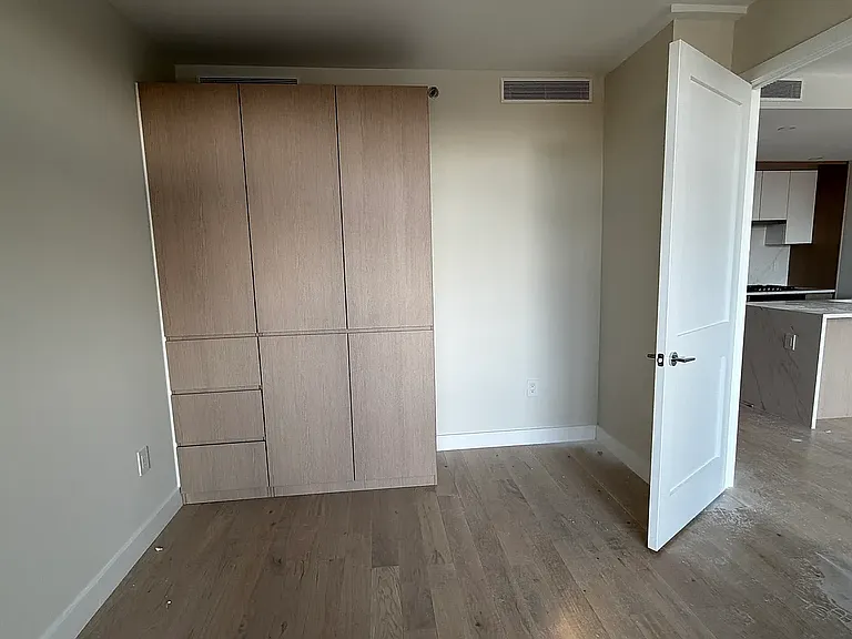 38-20 Parsons Blvd #618 — Photo 6