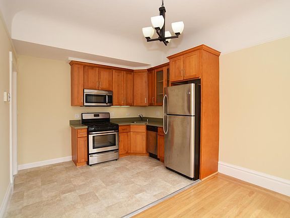 2nd image of 226 Parnassus Ave #1